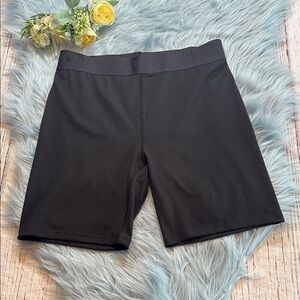 Varley Logo Waistband Black High Rise Bike Shorts sz L